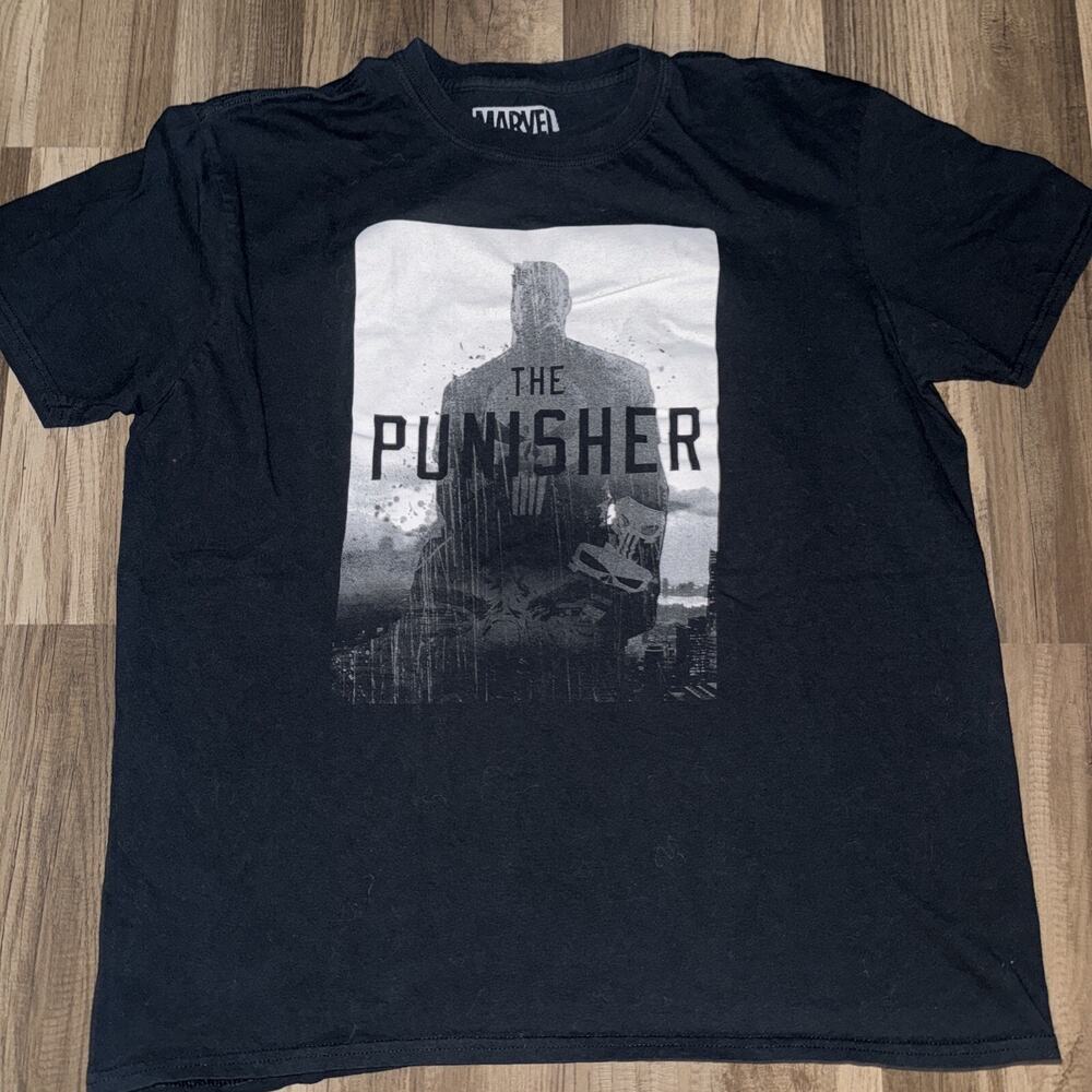 Marvel The Punisher T-Shirt Black XL 22x27